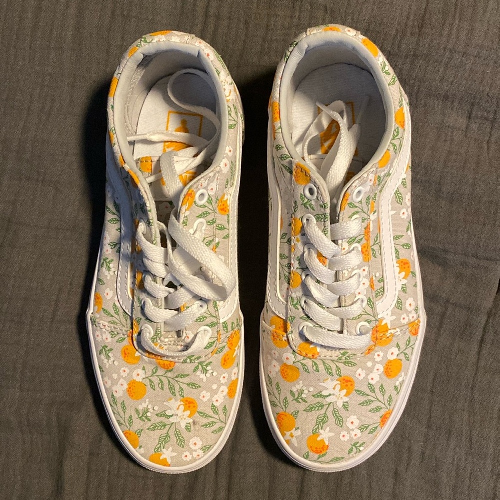 VANS Girls Size 3 Orange Blossom Print